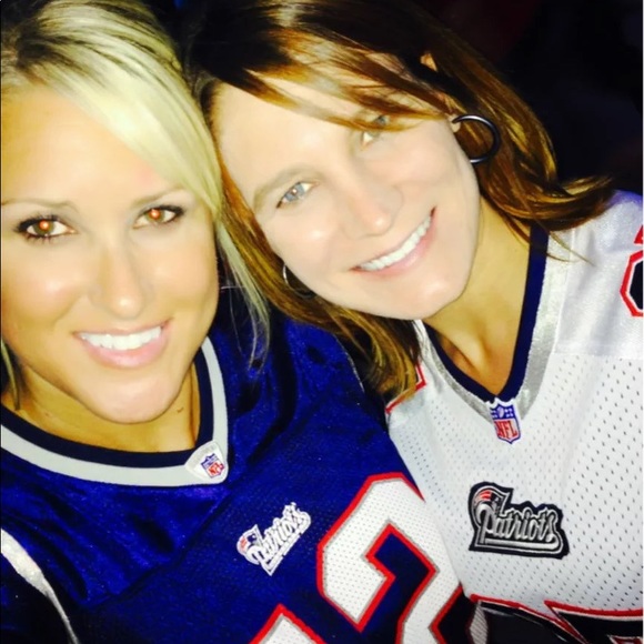 Meet your Posher, Melissa - Picture 6 of 8